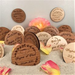 magnet personnalisé 50 mm rond en bois gravé pour les mariages