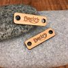 bijoux de chaussure personnalisés gravés en bois