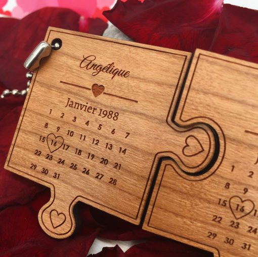 porte-clés en bois gravé à personnaliser Saint Valentin
