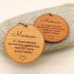 Porte-clés personnalisé en bois gravé maman définition
