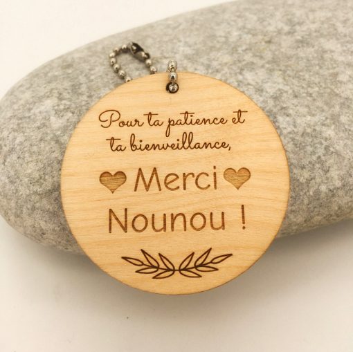 Porte-clés personnalisé en bois gravé merci Nounou